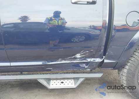 2015 Ram 1500 Laramie из США, поврежденный, VIN 1C6RR7NMXFS731962